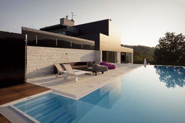 Contemporary Villa
